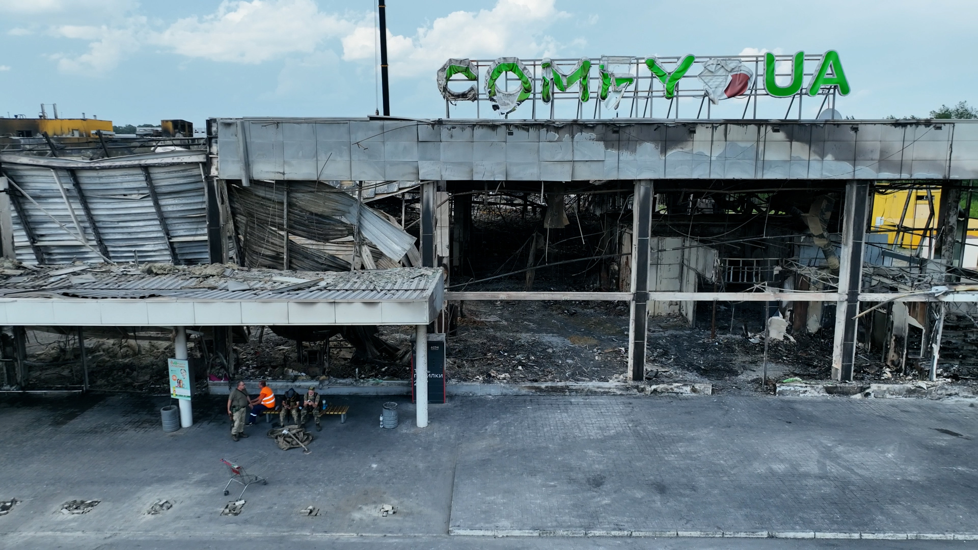Copter Kremenchuk.mp4.00_01_59_02.Still003